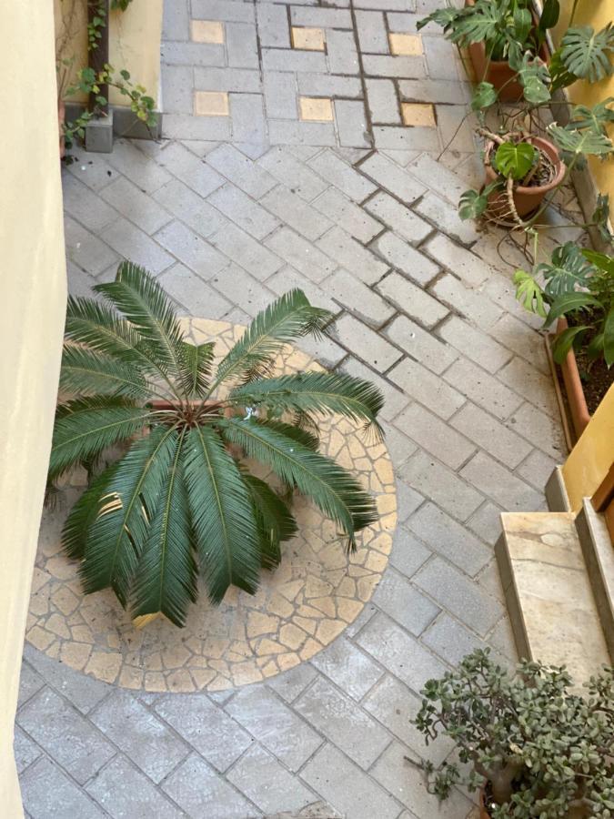 Apartament La Lumaca Kalsa Palermo Exterior photo